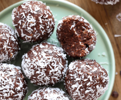 Rumové kuličky v kakau a kokosu  