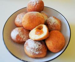 JEMNÉ NADÝCHANÉ MASOPUSTNÍ KOBLIHY