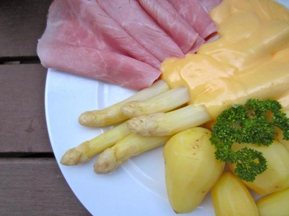 Chřest na německý způsob