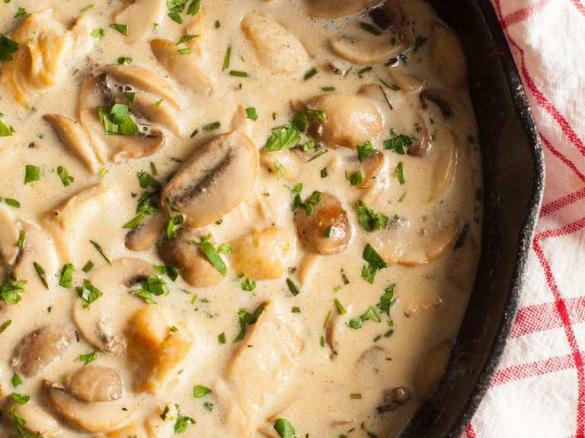 Žampiónová omáčka s Nivou