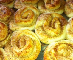 Kanelbullar - tradiční švédský moučník