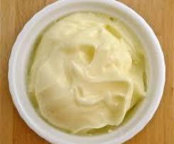 Dietní tatarská omáčka