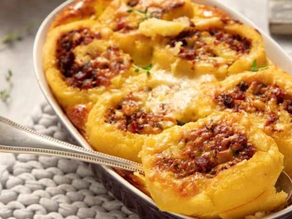 Zapečené špekové knedlíky