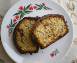 Chlebíček z kandovaným ovocem a mrkví