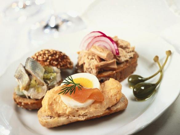 Pomazánka z rybiček v tomatové omáčce