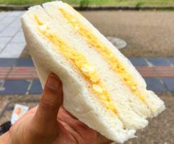 Vaječná pomazánka se sýrem a česnekem