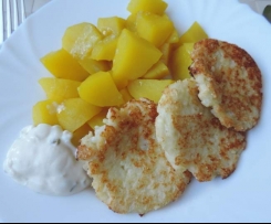 Květákové placičky se sýrem