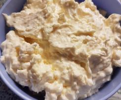 Česnekovo-sýrová pomazánka