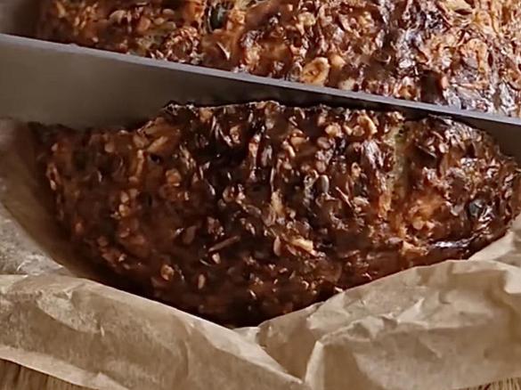 Tvarohový chléb se semínky (bezlepkový)