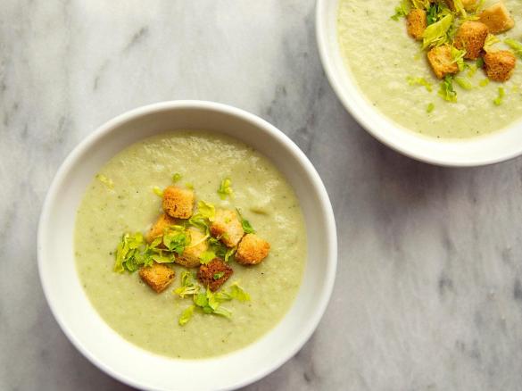 Cuketovo-zeleninová polévka