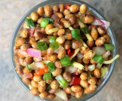 Sójový salát se zeleninou