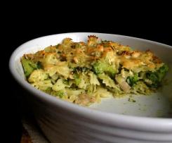 Zapečené těstoviny s kuřetem a brokolicí