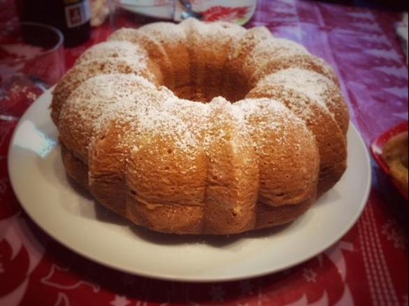 Nadýchaná bábovka z jogurtu