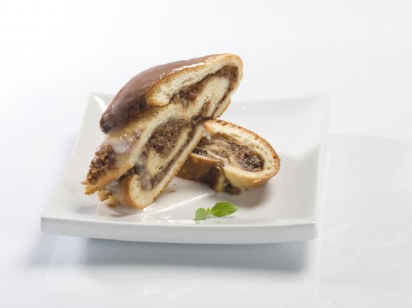 Kynutý věnec s ořechovo-jablečnou náplní