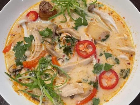 Tom Kha Kai - kuřecí polévka