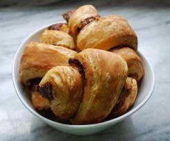 Čokoládovo-máslový croissant