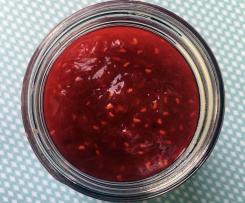 Rebarborovo-jahodová marmeláda