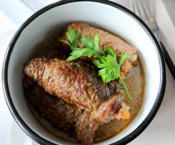 Hovězí roláda s okurkami