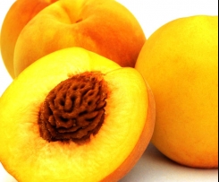 Broskve osvěžené mátou