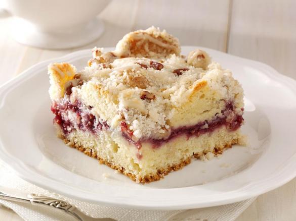 Ovocný koláč ze zakysané smetany