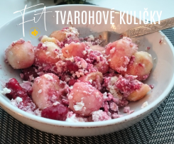 FIT TVAROHOVÉ KULIČKY S JAHODAMI