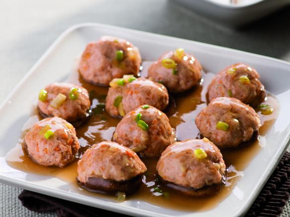 Masové kuličky s houbami