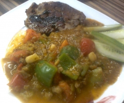 Dušená zelenina s krkovičkou