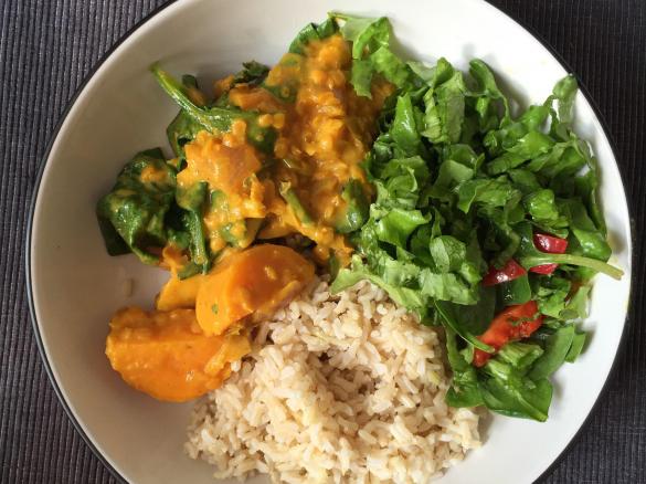 Čočka na kari s dýní v páře