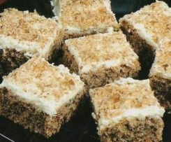 Ananasové řezy s ořechy