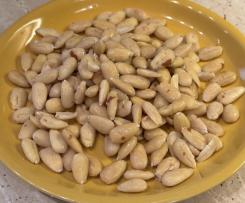 Blanšírované mandle