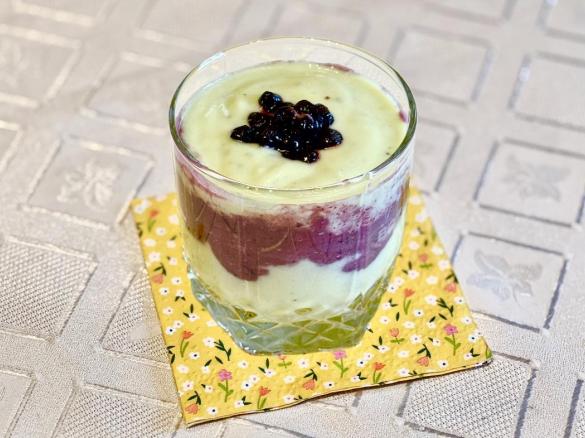 Avokádovo-borůvkové smoothie