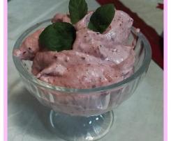 Zmrzlinová ovocná pěna