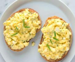 Sváteční vajíčková pomazánka