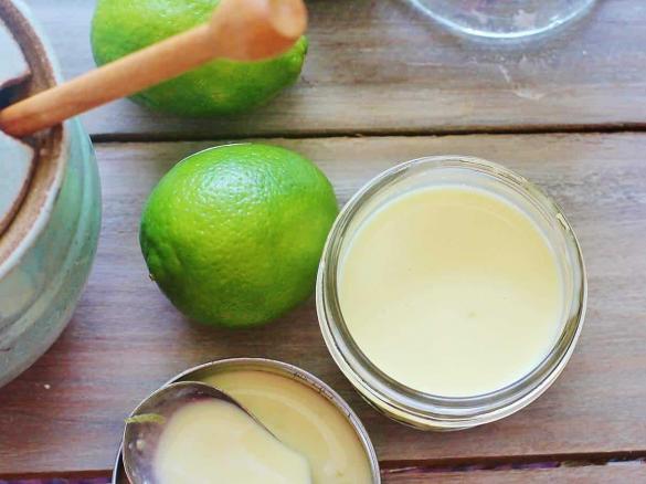 Limetkovo-medová omáčka