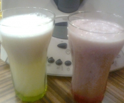 Pomelový džus s brusinkami