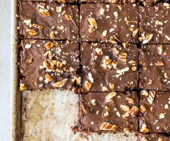 Bezlepkové cuketové řezy s ořechy kokosem