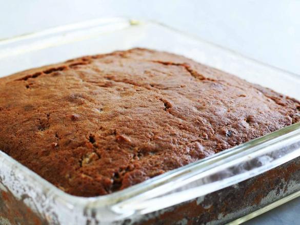 Bezpelkový koláč s karobem