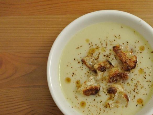 Květáková polévka