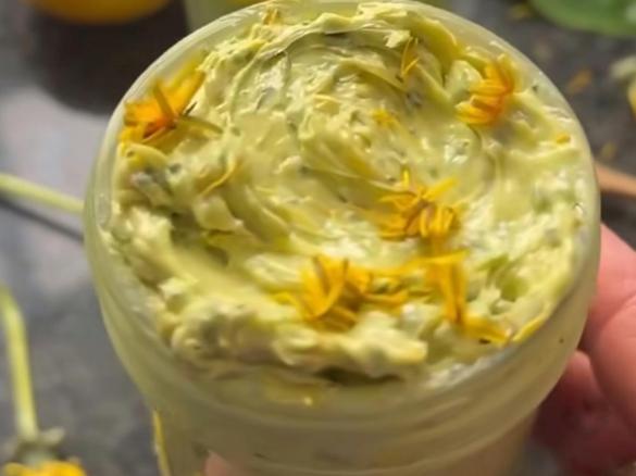 Pampeliškové máslo