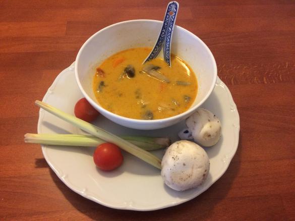 Tom Kha Gai - Thajská polévka