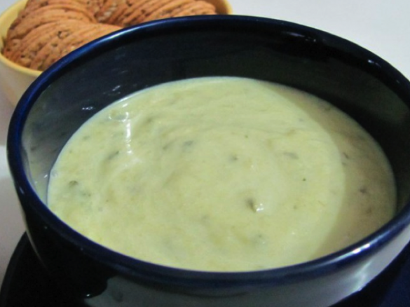 Znojemská okurková omáčka