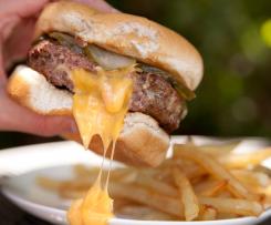 Kuřecí burgery plněné sýrem