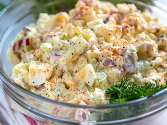 Vlašský salát z Tofu salámu